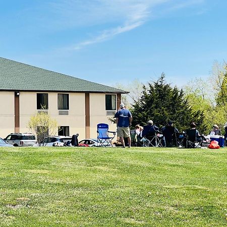 موتيل Pinckneyville أمريكاز بيست فاليو إن آند سويتس بينكنيفيل المظهر الخارجي الصورة